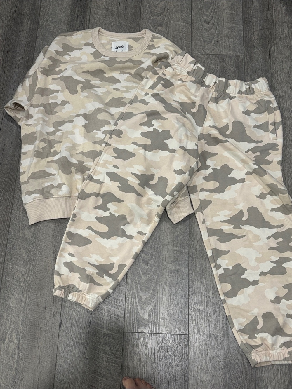 Womens Desert Camo Jogger Bottoms - Beige Camo